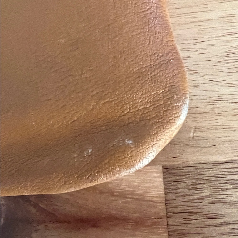 Barganza 100% Leather Tote - Picture 4 of 6